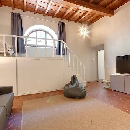 Apartament Courtyard *